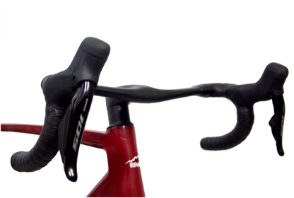 RINOS Hiilikuitu Maantiepyörä Odin 6.1 Shimano 105 Di2, 24 vaihdetta