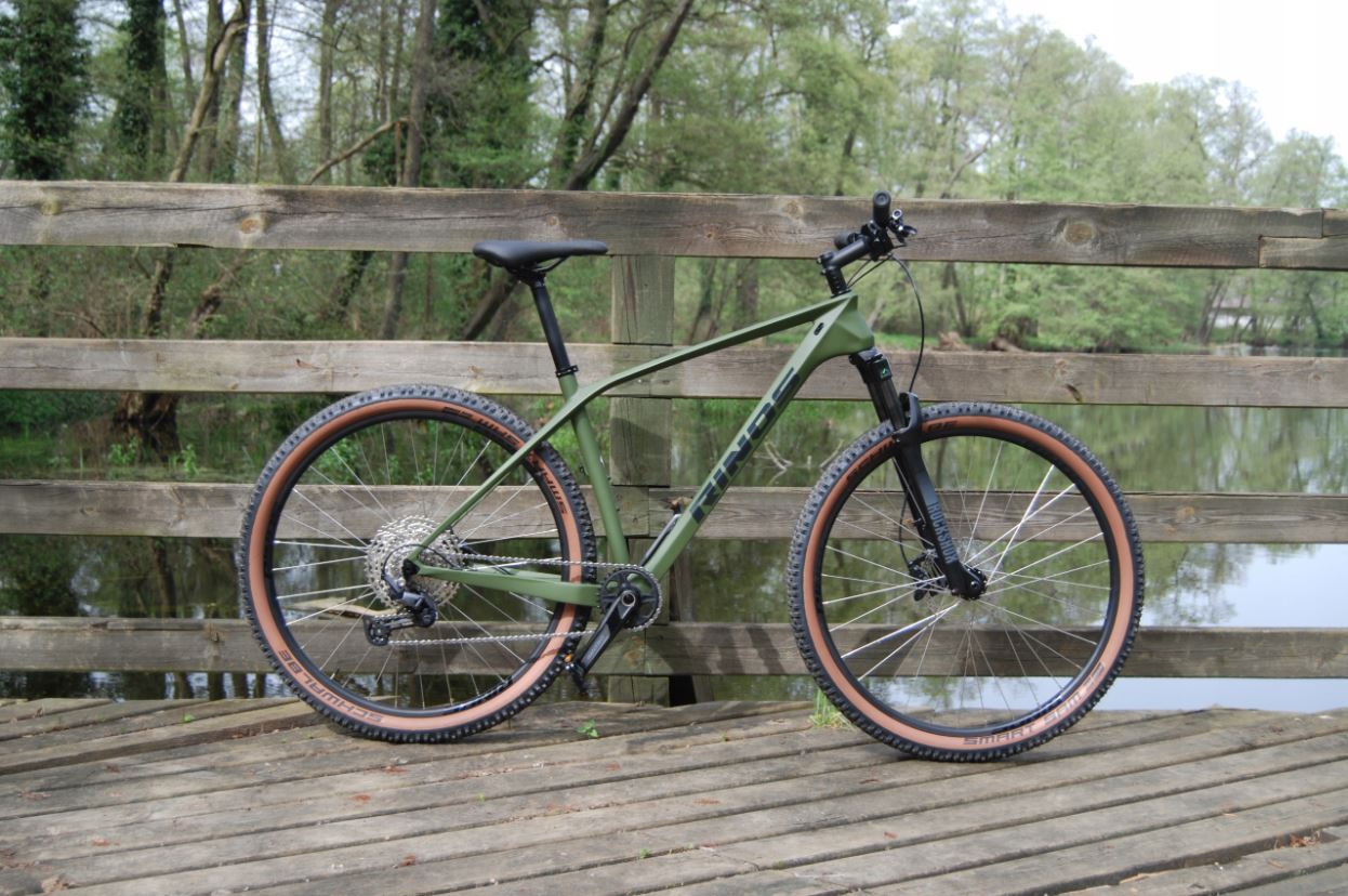 RINOS Gaia2.0 Carbon MTB Shimano Deore 12-vaihdetta Hardtail Rockshox
