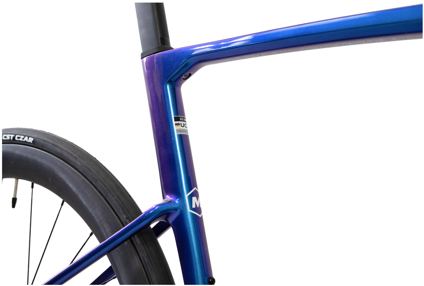 RINOS Hiilikuitu Maantiepyörä Odin 6.1 Shimano 105 Di2, 24 vaihdetta