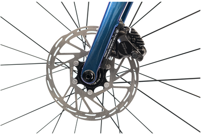 RINOS Hiilikuitu Maantiepyörä Odin 6.1 Shimano 105 Di2, 24 vaihdetta