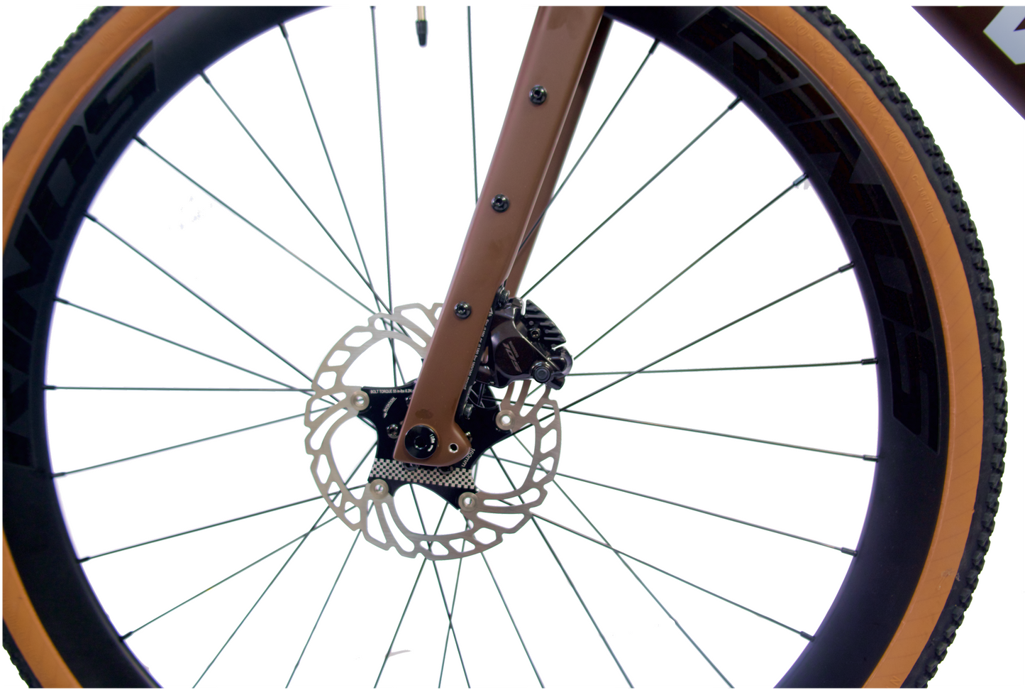 RINOS Hiilikuitu Gravelpyörä Sandman8.0 Shimano 105 Di2 Kahvi