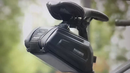 ROCKBROS B69 Vedenpitävä pyörälaukku pikavapautuksella 1.8L