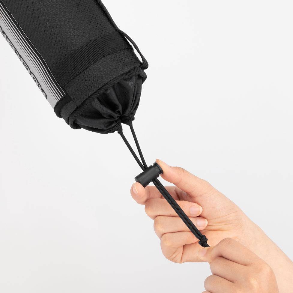 Eristetty polkupyörän ohjaustankolaukku, jossa on vesipulloteline ja kännykkätasku ROCKBROS